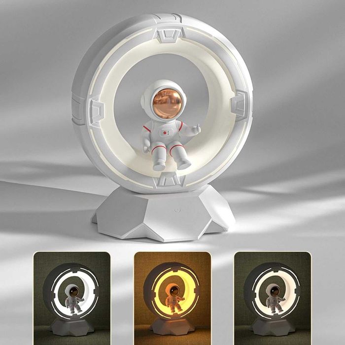 Dziecięca lampka nocna dla astronauty
