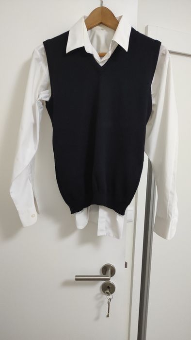 Traje académico IADE