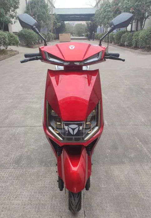 Електроскутер YADEA T5 та Т2