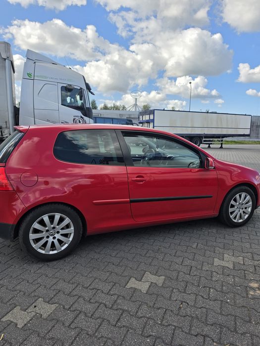 Volkswagen Golf V