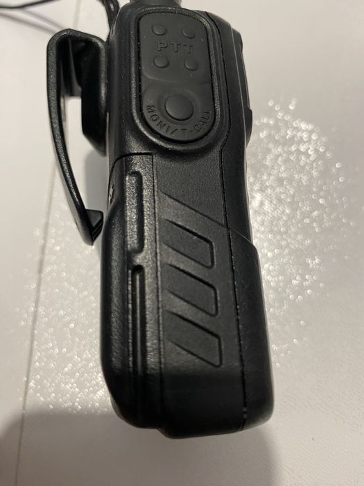 Yaesu VX-6R рація