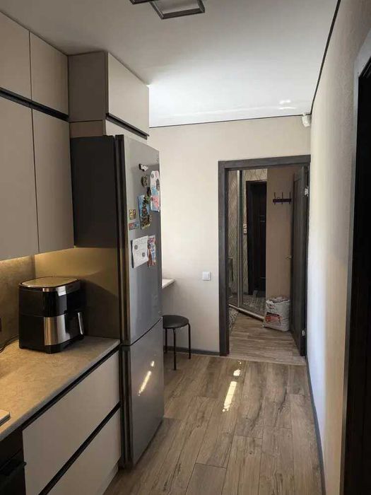 Продам будинок з якісним ремонтом у Полтаві, район Лісок