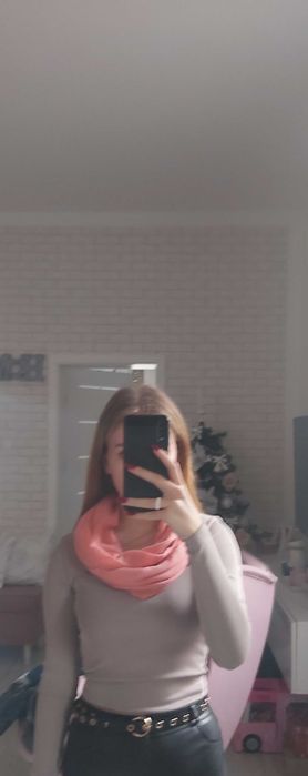 Chusty damskie lekkie