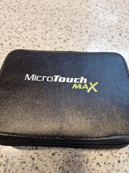 Дорожній чоловічий набір.