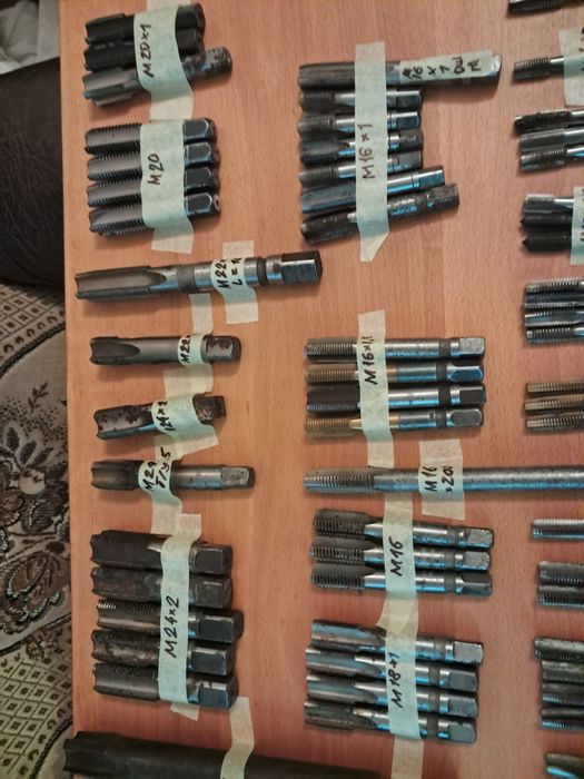 Метчики, плашки, новые и б/у времен СССР