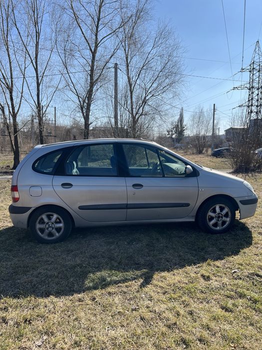 Renault Megane Scenic