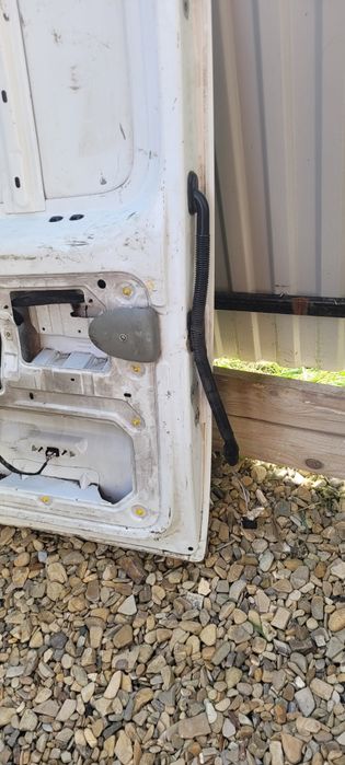 Двері Рено Трафік