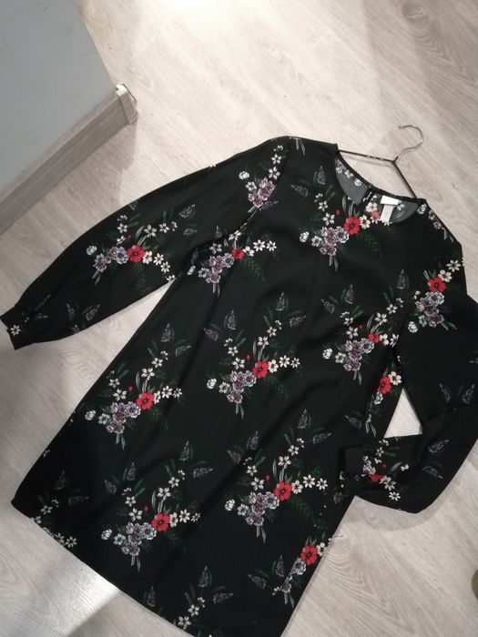 Sukienka kwiaty 34 36 H&M
