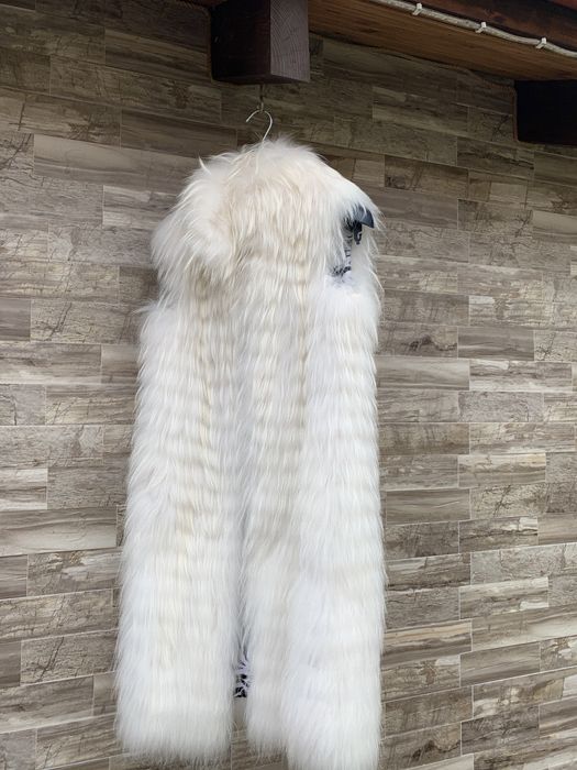 Шуба жилет з арктичної лисиці