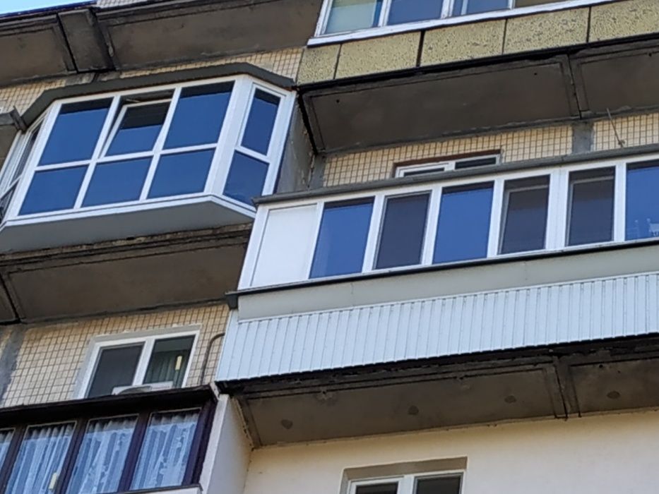 Окна на Балкон 815грн. В ассортименте.