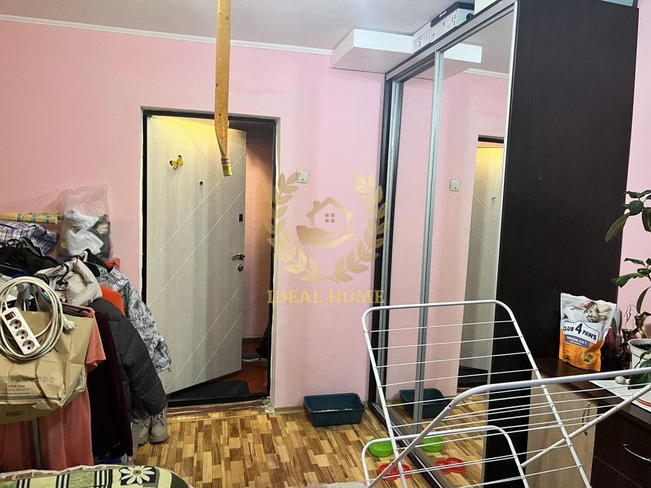 Продаж кімнати в гуртожитку з ремонтом Райдужний масив