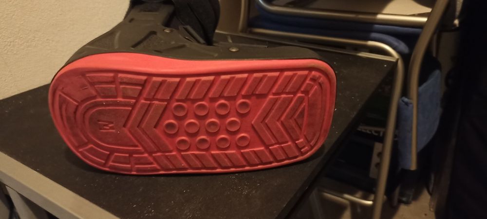 Bota ortopédica tamanho M