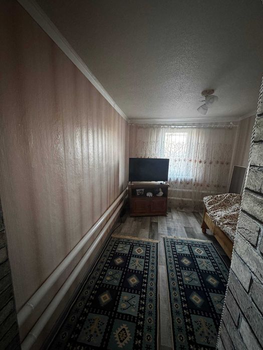 Продам гарний  будинок