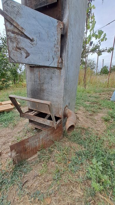 Котёл твердотопливный