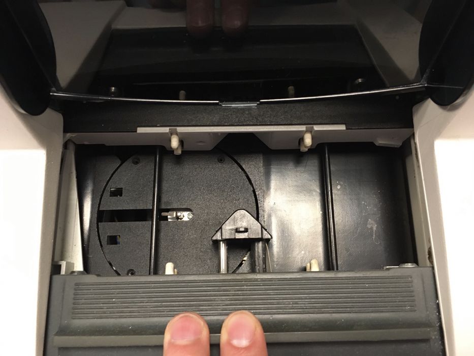 Weco Edge 310 automat szlifierski przebieg 12100 soczewek
