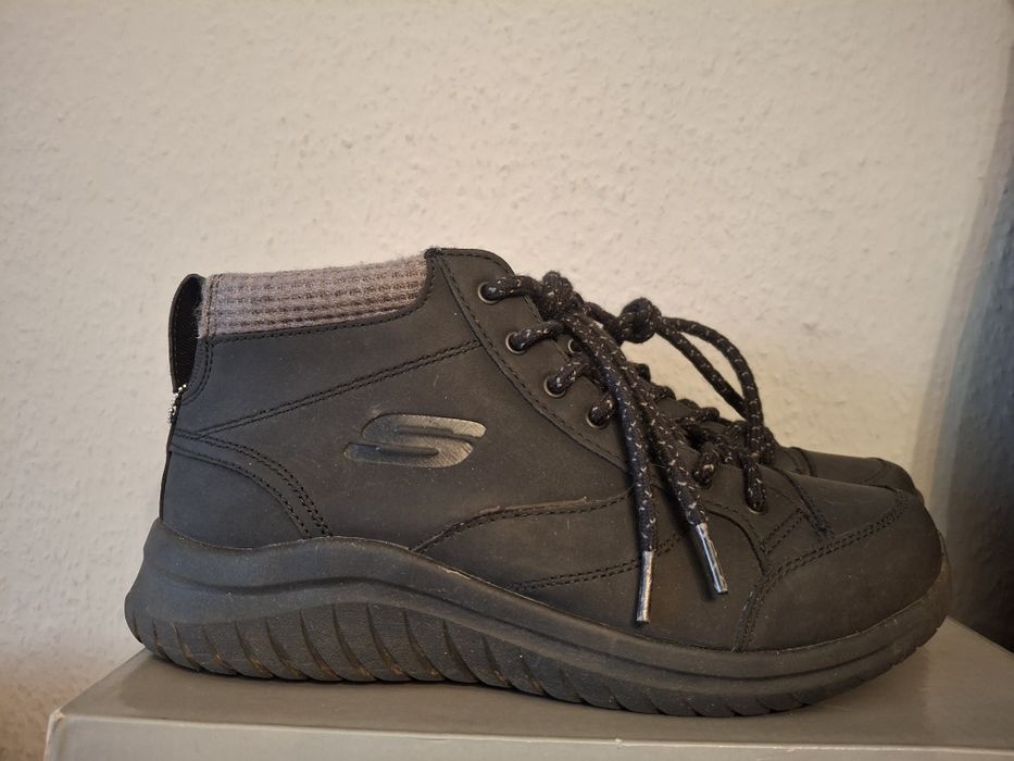 Skechers  Wodoodporne zimowe buty damskie 40
