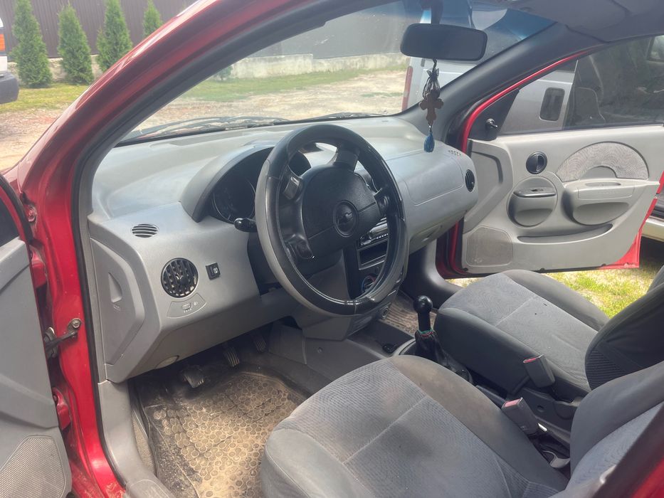 Chevrolet Kalos  Сів та поїхав