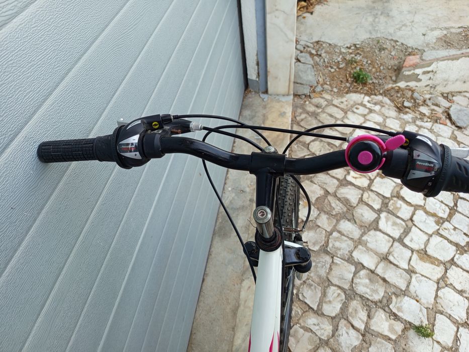 Bicicleta senhora roda 26