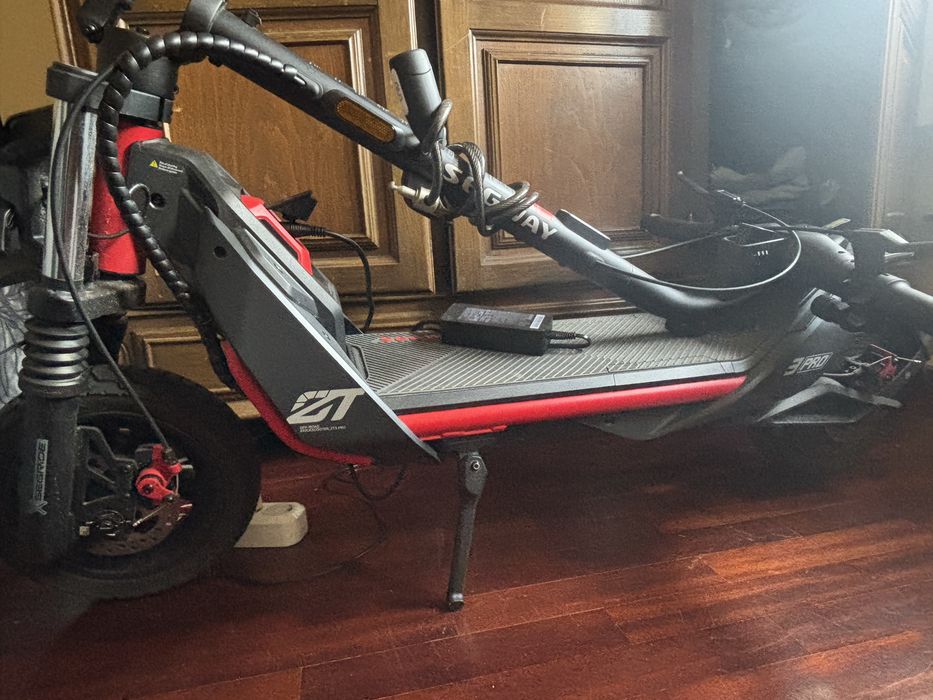 Trotinete elétrica SEGWAY ZT3 Pro