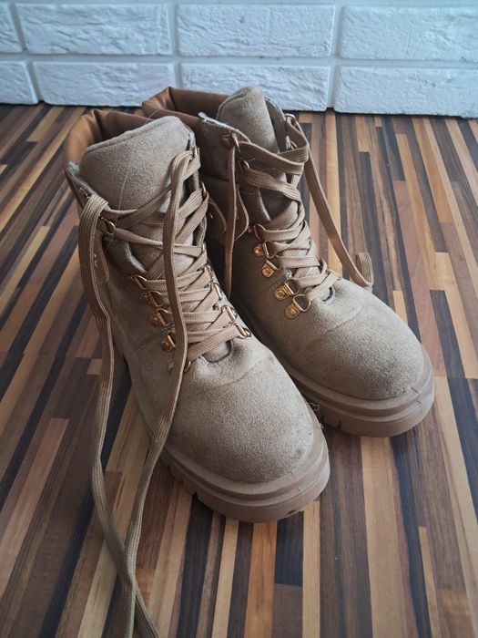 Buty zimowe ocieplane