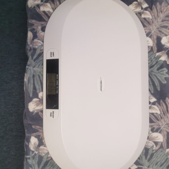 Продам веса детские до 20 кг