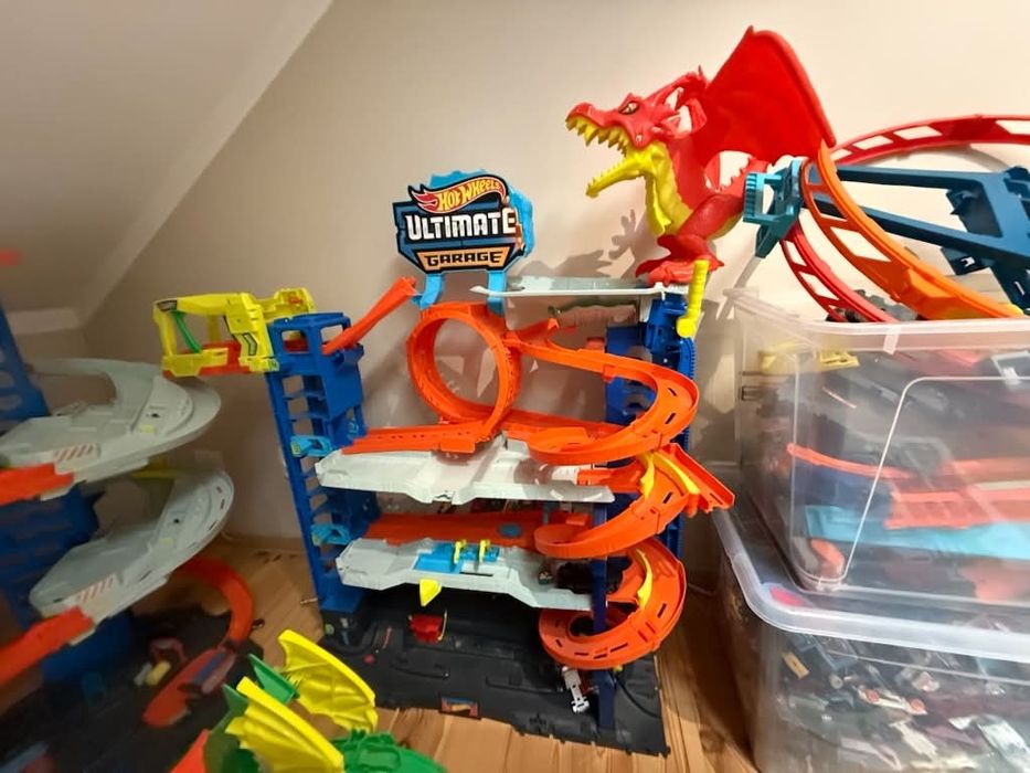 Tory hot wheels plus dużo autek tylko odbiór osobisty