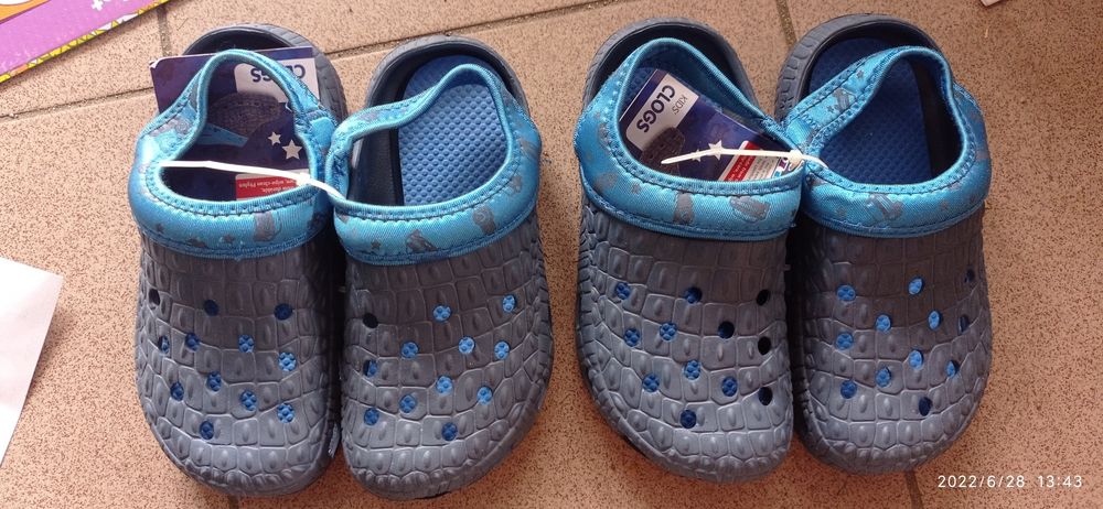 Buty sandałki  ala Crocsy 28/29 2 pary idealne dla blizniakow