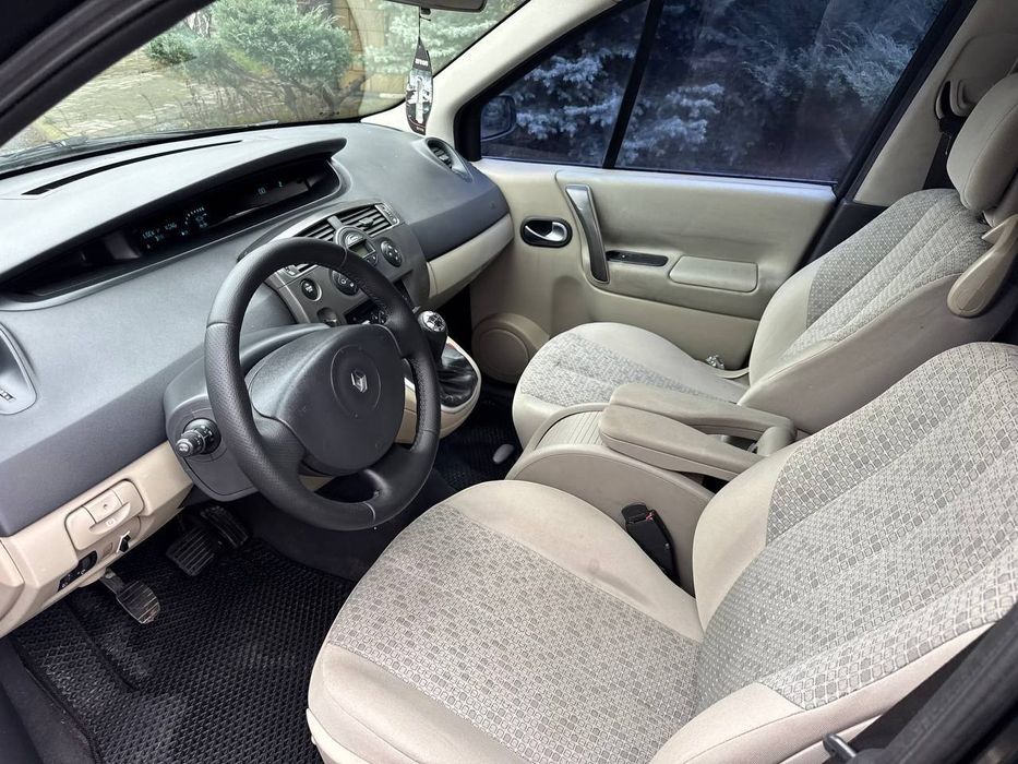 Продам автомобіль