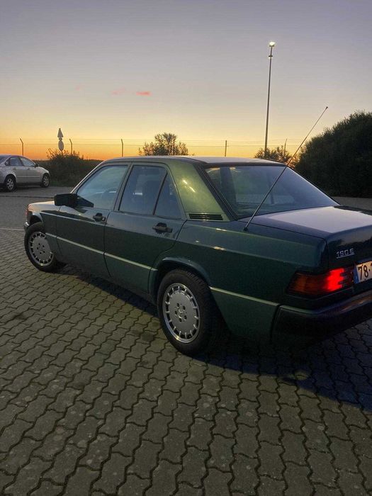 Mercedes-Benz 190 — fotografia 9