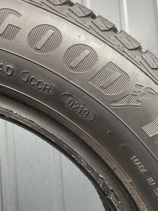 Шини Всесезонні Пара 185/65 R15 Goodyear (7мм)
