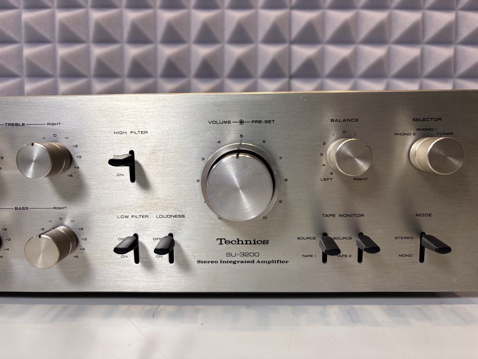Wzmacniacz Technics SU 3200
