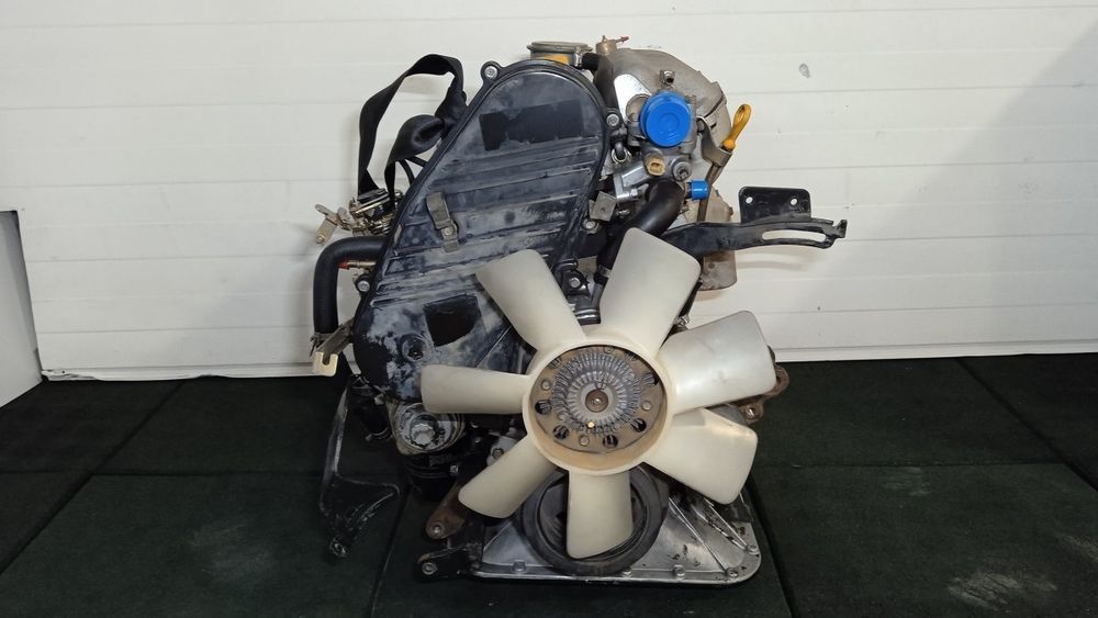 Motor Completo Nissan Vanette Cargo 2.3 75Cv Refª: Ld23