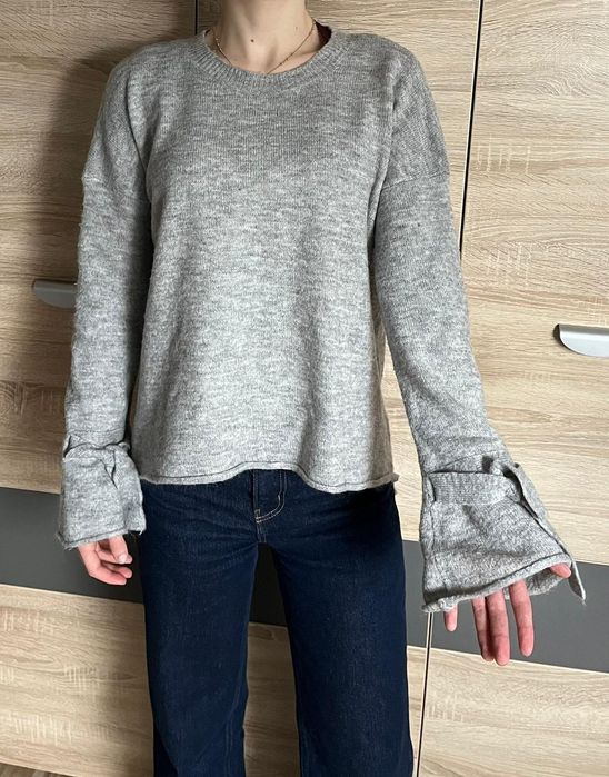 Sweterek damski popielaty Mohito