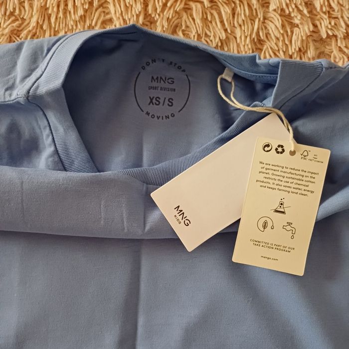 Укорочена футболка оверсайз XS/S MANGO