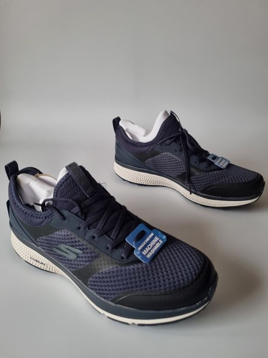 Oeygonalne Buty Skechers Go Run Rozmiar 44 Nowe