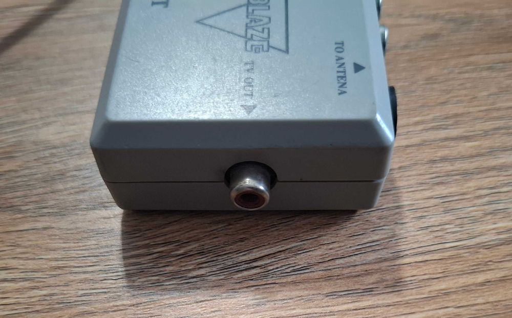 Modulator RF (RF Unit) firmy Blaze