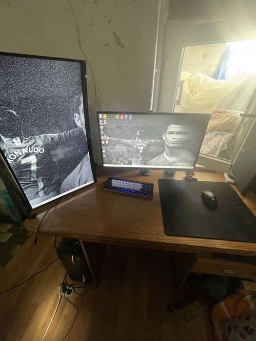 Setup completo com 2 monitores 240/280