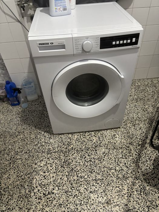 Maquina de lavar roupa