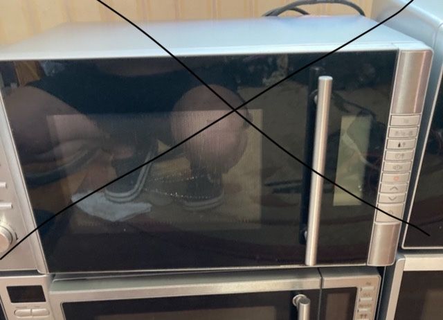 Мікрохвильова піч. СВЧ. Б/в. Німеччина