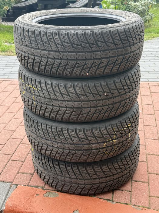 Nokian opony zimowe 215 55 R18