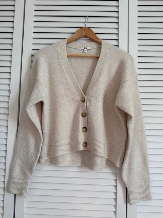 Молочний кардиган Uniqlo