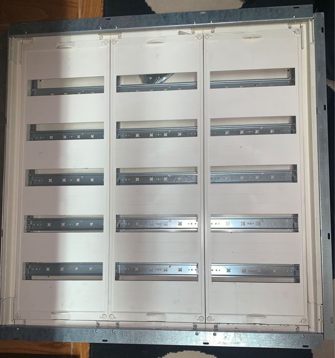 Quadro eléctrico HAGER 180MOD - NOVO