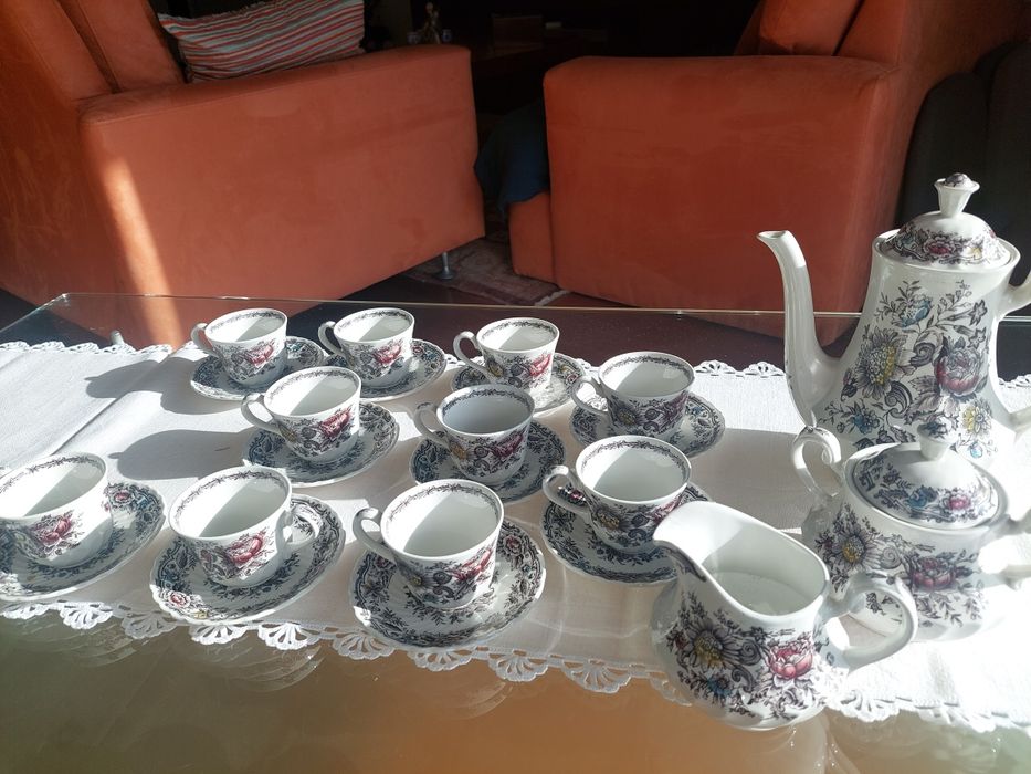 Serviço Vintage café Inglês, pintado à mao, Ridgway Ironstone Clinfto