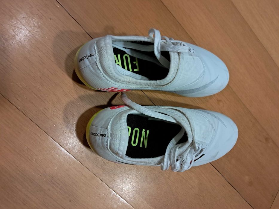 Chuteiras New Balance Furon Dispatch FG V7+ numero 35 e 1/2