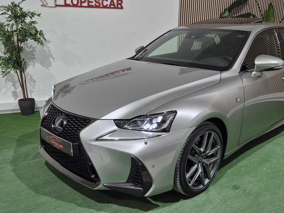 Lexus IS 200T - 245cv - AUTOMÁTICO | GARANTIA | 65.000KM - F SPORT