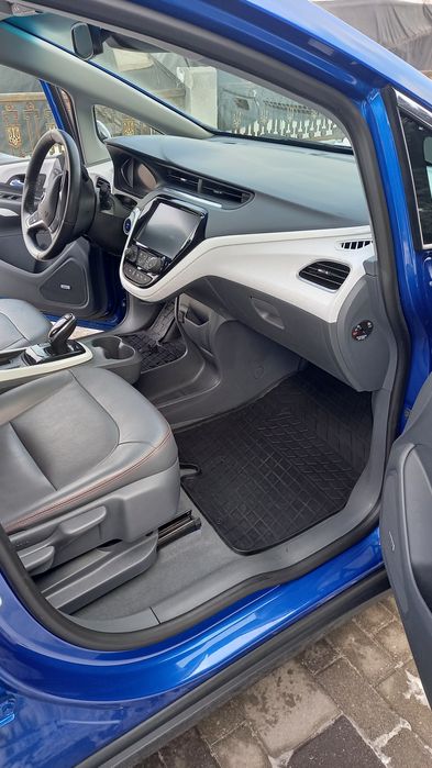 Опель Ампера/ Шевроле Болт