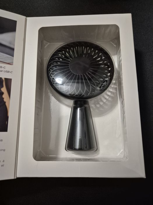 Wentylator Lexon WINO Mini Fan Ładowanie Bezprzewodowe Qi USB-C