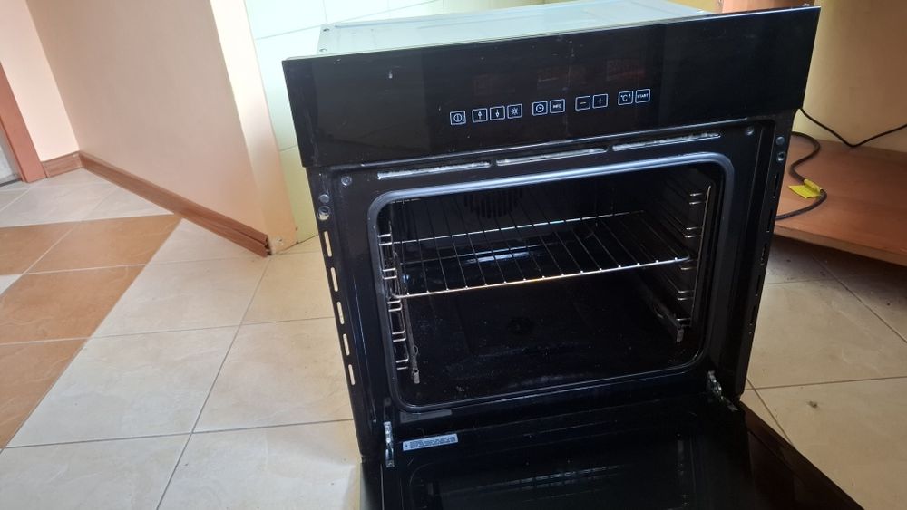 Piekarnik elektryczny