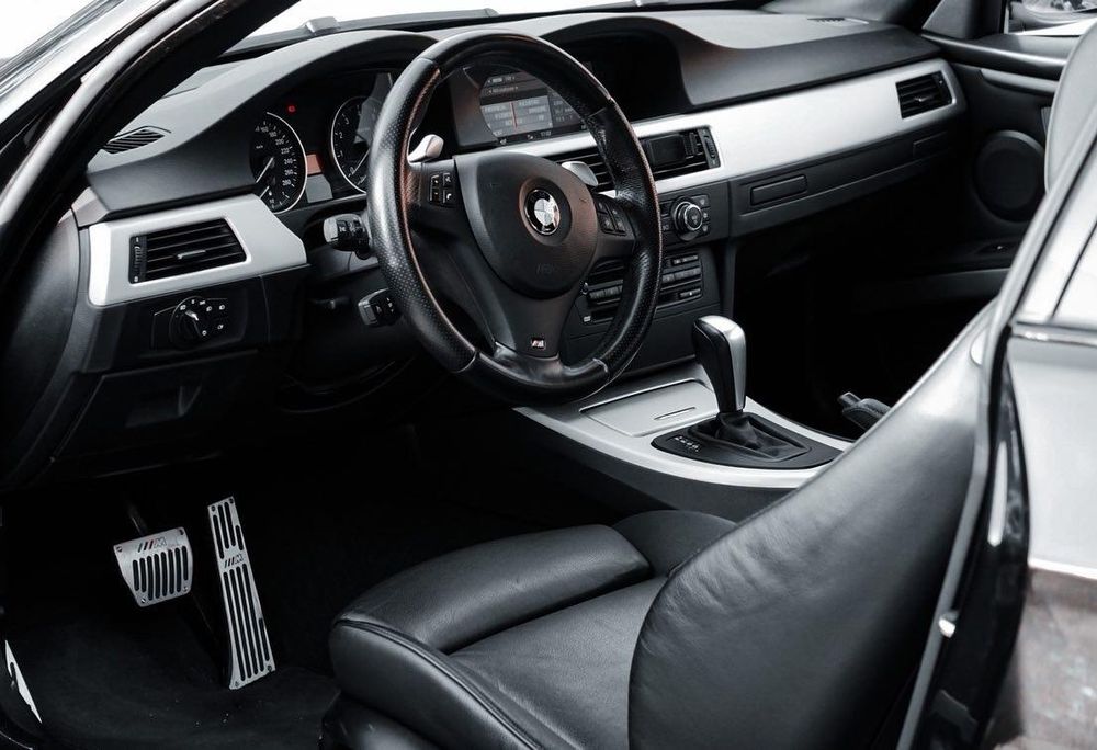BMW 335i e92 como novo