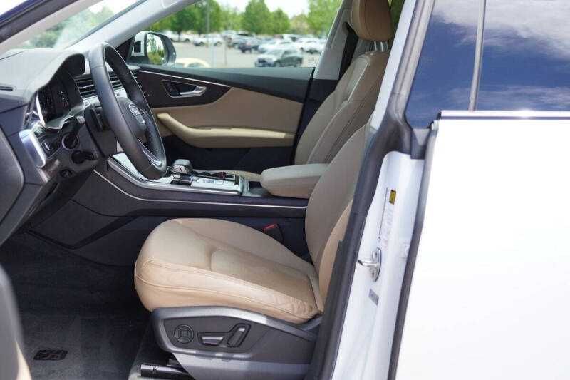 2019 Audi Q8 Prestige